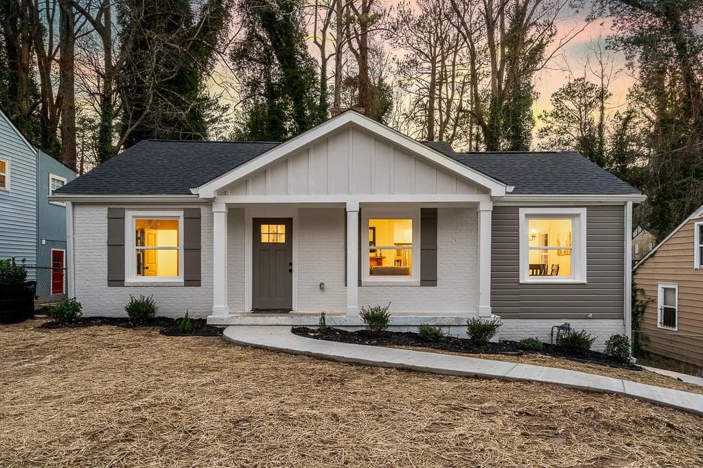 3 bedroom, 2 bathroom, 1,571 sq ft single family residence sold at 1568 Orlando Street, Atlanta, GA 30311