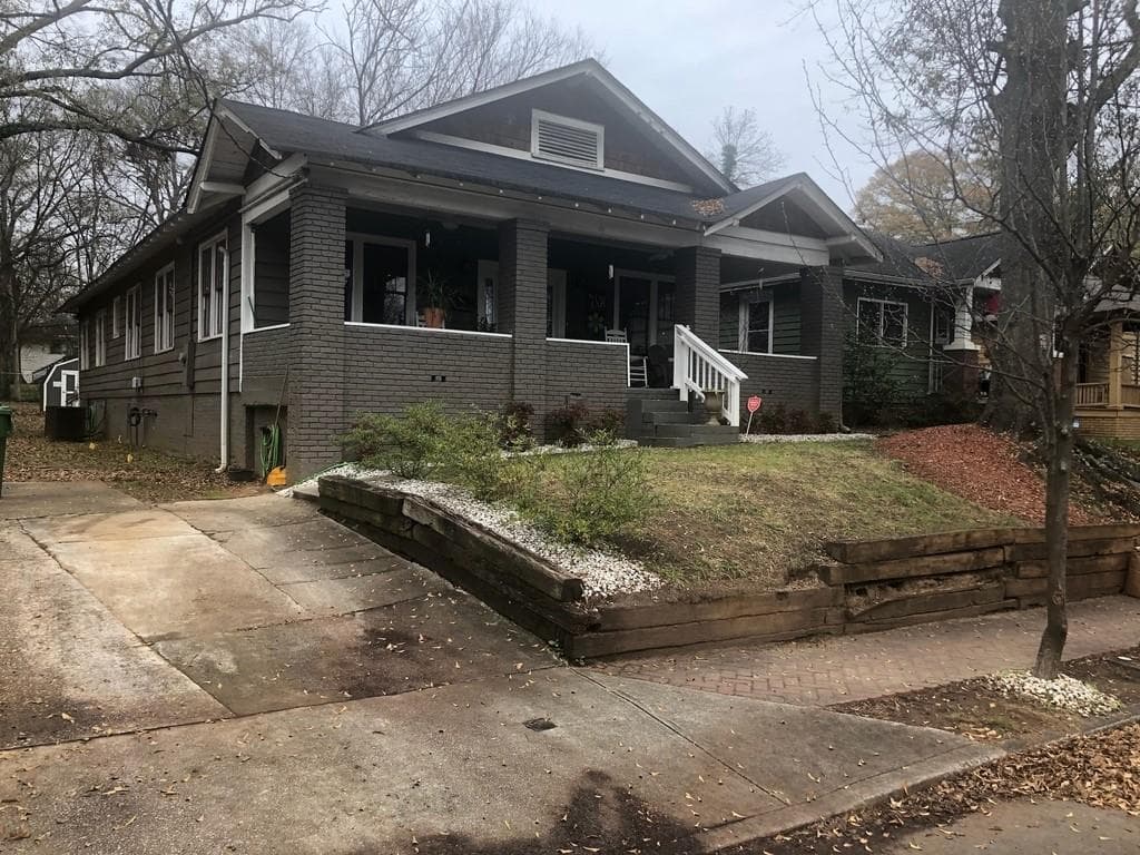 5 bedroom, 3 bathroom, 2,592 sq ft single family residence sold at 975 BEECHER Street, Atlanta, GA 30310