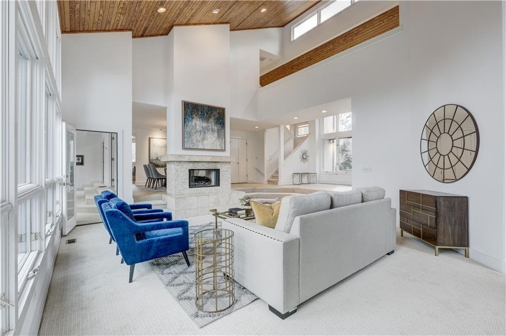 3 bedroom, 3 bathroom, 3,137 sq ft single family residence sold at 1991 Woodsdale Road, Atlanta, GA 30324
