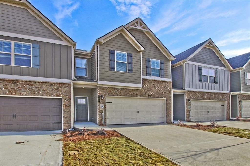 1034 McConaughy Court, Mcdonough, GA 30253 — most recent listing photo