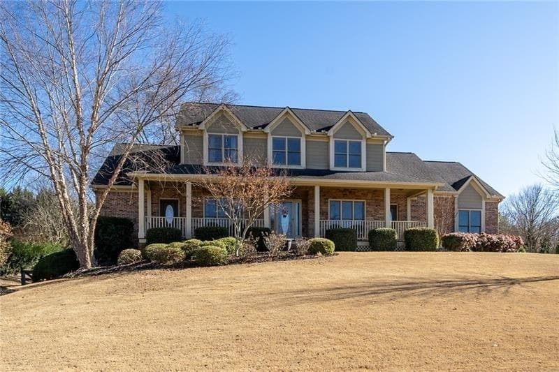 5 bedroom, 5 bathroom, 4,882 sq ft single family residence sold at 1066 Avery Creek Drive, Woodstock, GA 30188