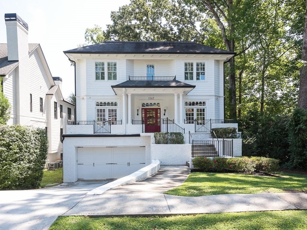 7 bedroom, 6 bathroom, 6,017 sq ft single family residence sold at 1167 Rosewood Drive, Atlanta, GA 30306