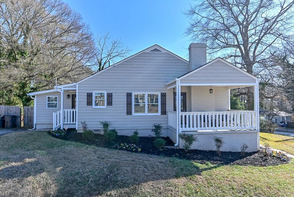 1413 E FORREST Avenue, East Point, GA 30344 — most recent listing photo