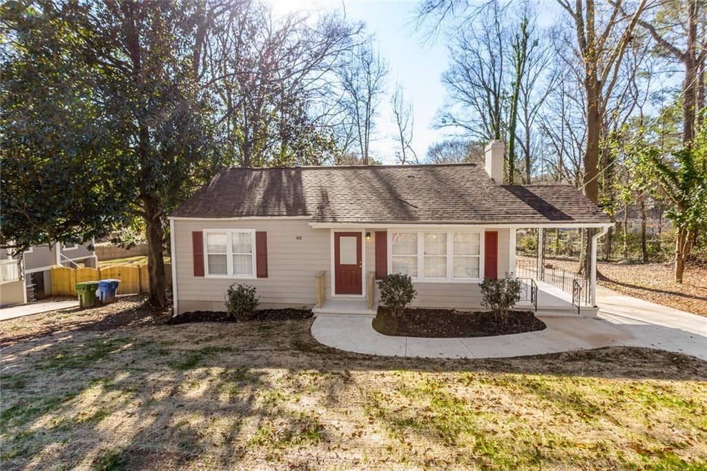 3 bedroom, 2 bathroom, 1,300 sq ft single family residence sold at 1410 Bluefield Dr. SW, Atlanta, GA 30310