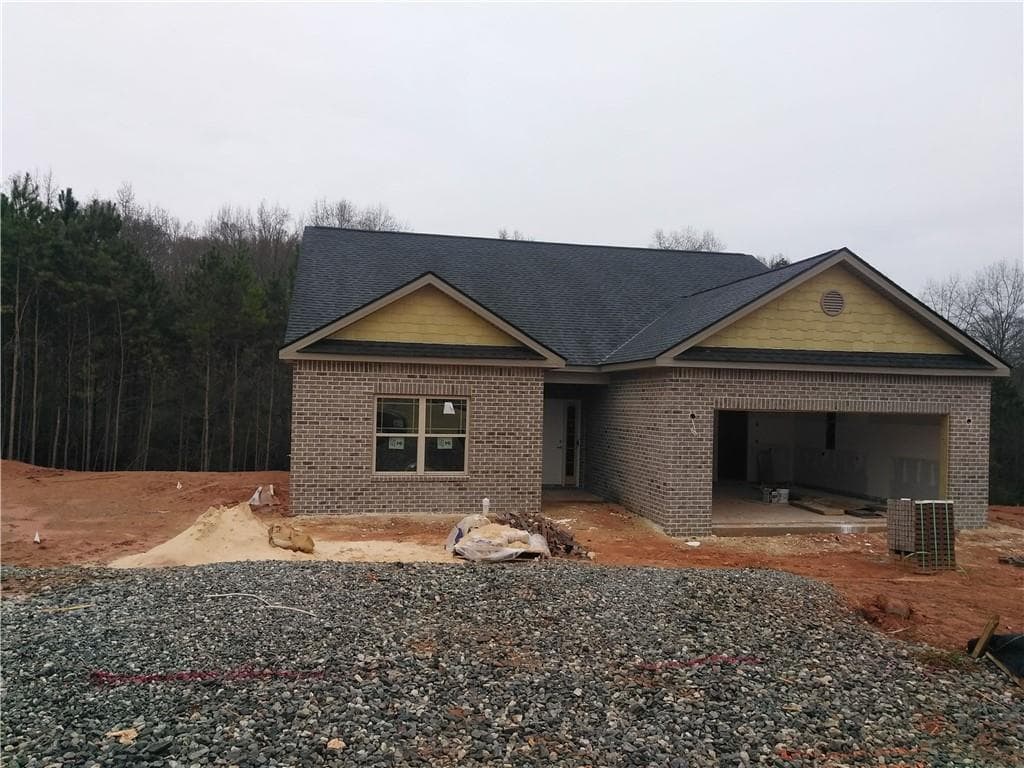 675 Skyview Drive, Commerce, GA 30529 — most recent listing photo