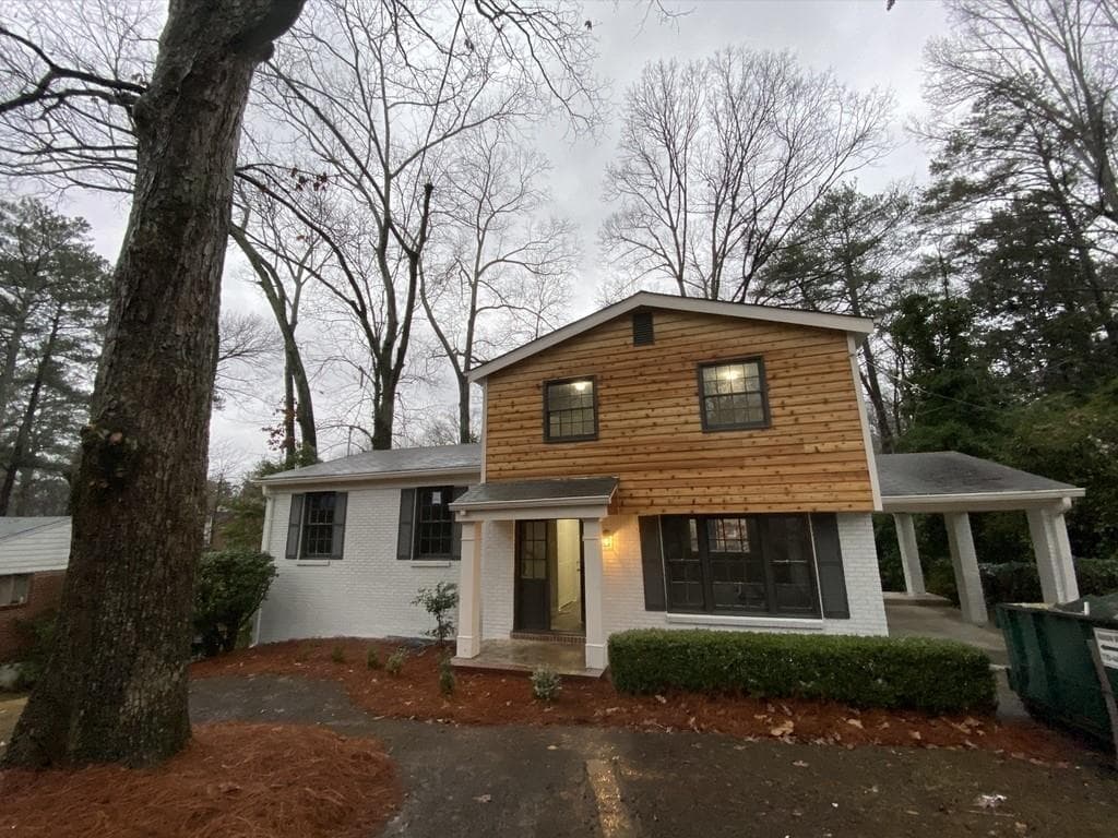 3 bedroom, 3 bathroom, 1,600 sq ft single family residence sold at 2957 Eleanor Terrace, Atlanta, GA 30318