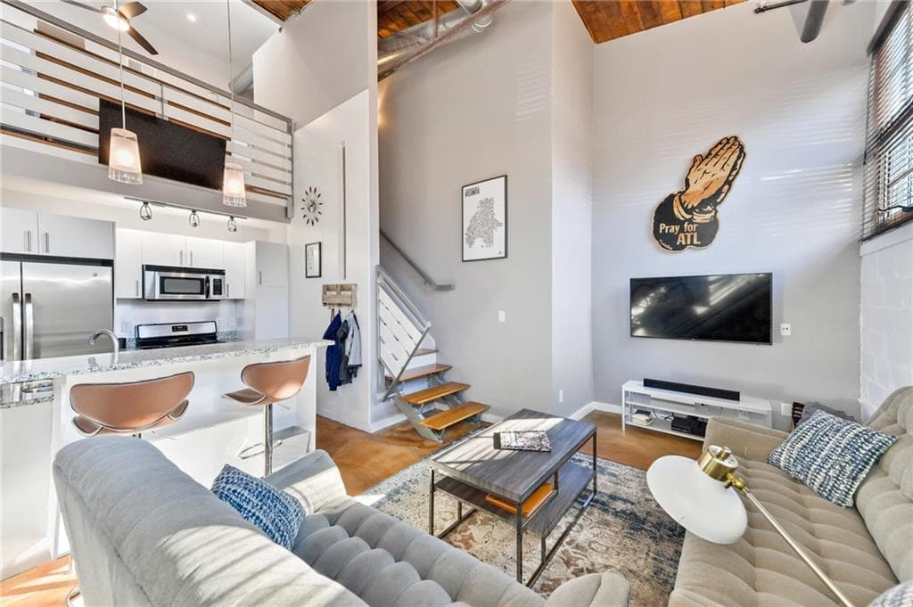 964 Dekalb Avenue 111, Atlanta, GA 30307 — most recent listing photo