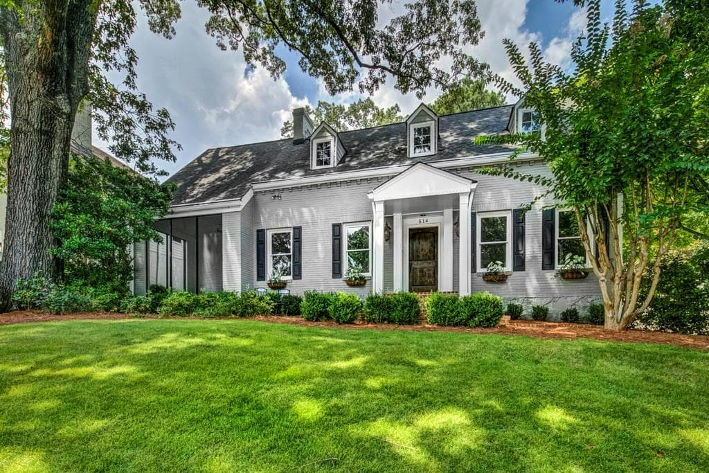 4 bedroom, 3 bathroom, 2,852 sq ft single family residence sold at 514 Brentwood Drive, Atlanta, GA 30305