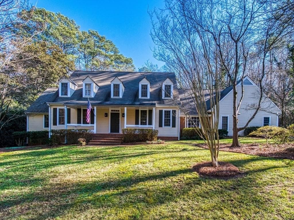 5 bedroom, 5 bathroom, 3,865 sq ft single family residence sold at 7205 Riverside Drive, Atlanta, GA 30328
