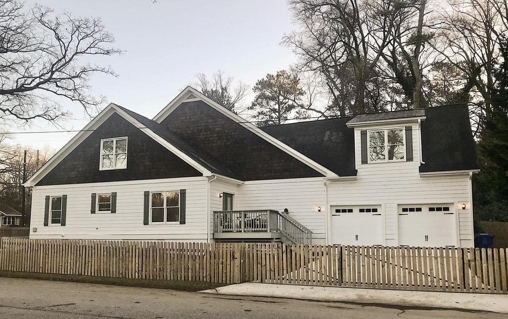 5 bedroom, 4 bathroom, 3,300 sq ft single family residence sold at 200 Daniel Avenue, Atlanta, GA 30317