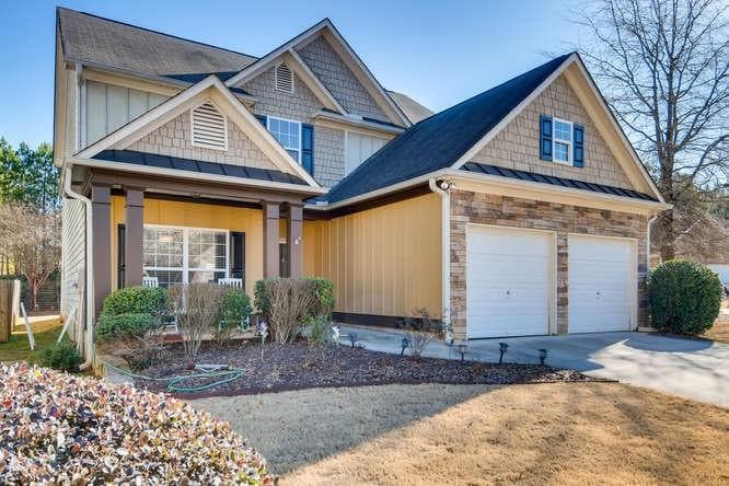 4 bedroom, 3 bathroom, 2,360 sq ft single family residence sold at 409 Mountain Mist Drive, Woodstock, GA 30188