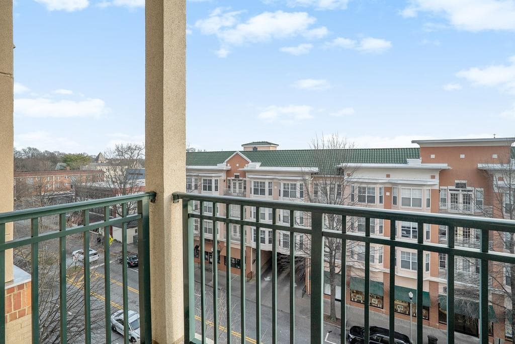 230 E Ponce De Leon Avenue 407, Decatur, GA 30030 — most recent listing photo