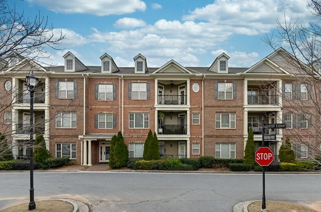 7265 Glisten Avenue 124, Sandy Springs, GA 30328 — most recent listing photo