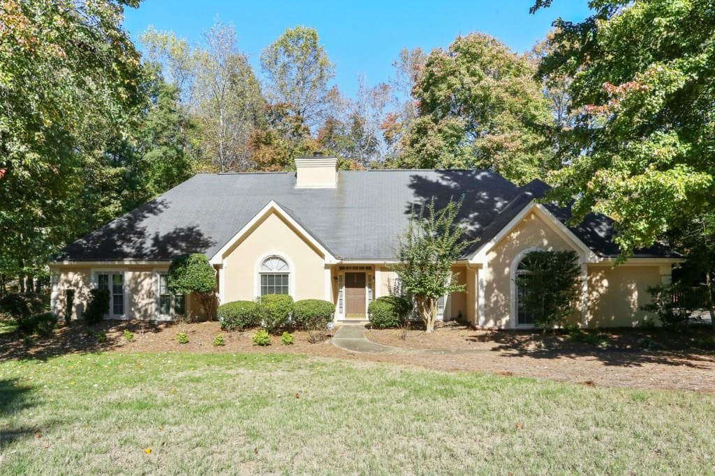 990 Bruton Court, Marietta, GA 30064 — most recent listing photo