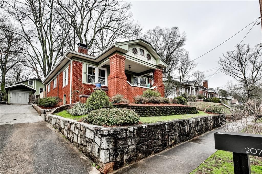 3 bedroom, 2 bathroom, 2,479 sq ft single family residence sold at 207 Lucerne Street, Decatur, GA 30030