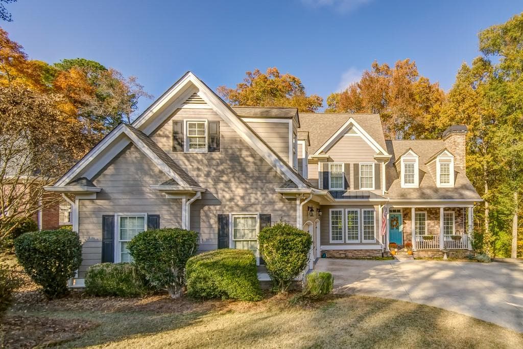 4 bedroom, 4 bathroom, 3,554 sq ft single family residence sold at 8291 Fairway Drive, Covington, GA 30014