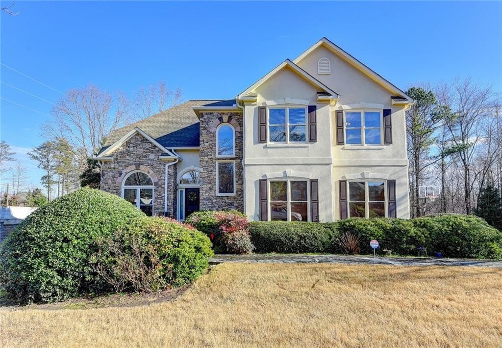 6355 Fairgreen Drive, Suwanee, GA 30024 — most recent listing photo