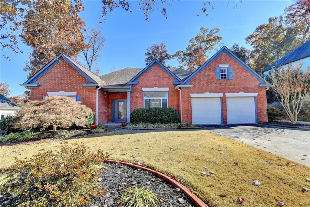 5925 Shepherds Pond, Alpharetta, GA 30004 — most recent listing photo