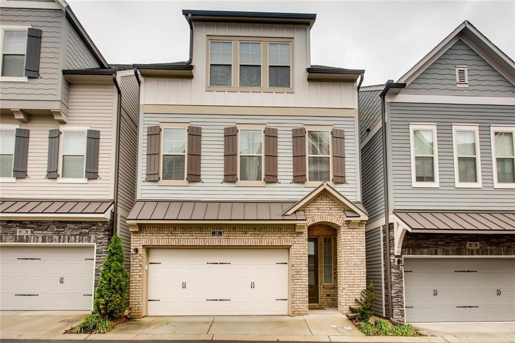 216 Dellwood Drive, Smyrna, GA 30080 — most recent listing photo