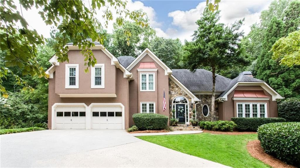 4 bedroom, 4 bathroom, 2,732 sq ft single family residence sold at 11665 Wildwood Springs Drive, Roswell, GA 30075