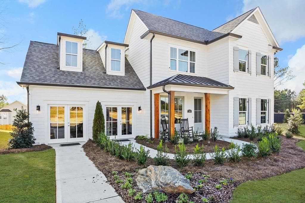 3 bedroom, 4 bathroom, 2,783 sq ft single family residence sold at 104 Oakdale Woods Lane, Acworth, GA 30102