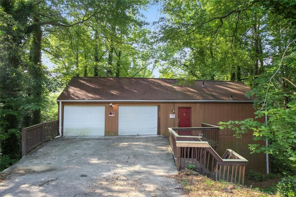 3284 Huntwood Drive, Decatur, GA 30034 — most recent listing photo