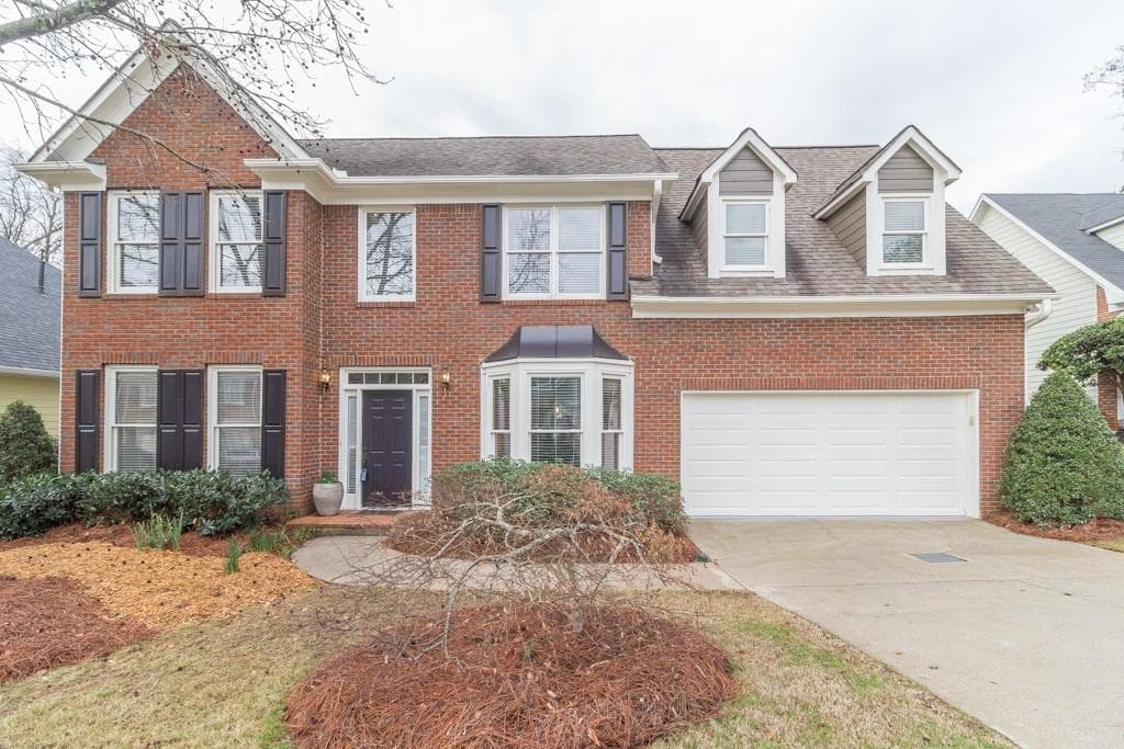 4 bedroom, 3 bathroom, 2,534 sq ft single family residence sold at 1470 Crescent Walk, Decatur, GA 30033