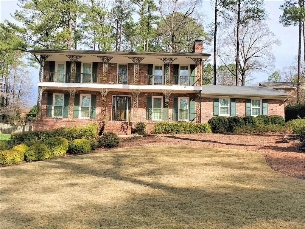 6 bedroom, 5 bathroom, 4,115 sq ft single family residence sold at 2809 Cravey Drive, Atlanta, GA 30345