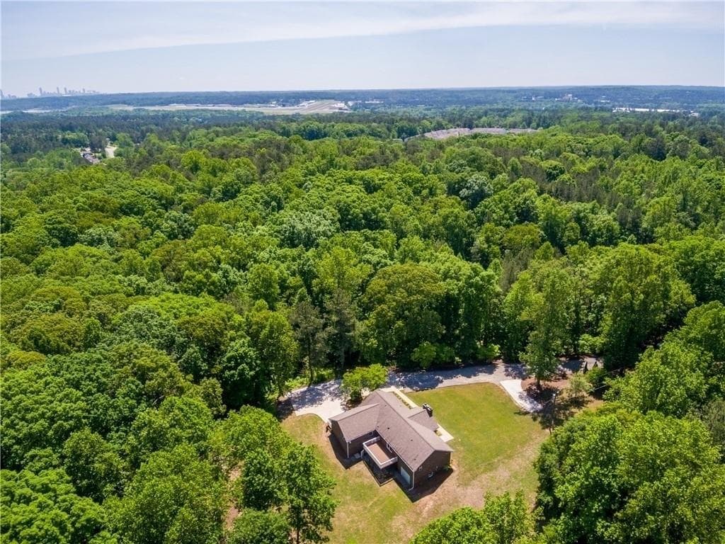6736 Rioca Circle, Mableton, GA 30126 — most recent listing photo