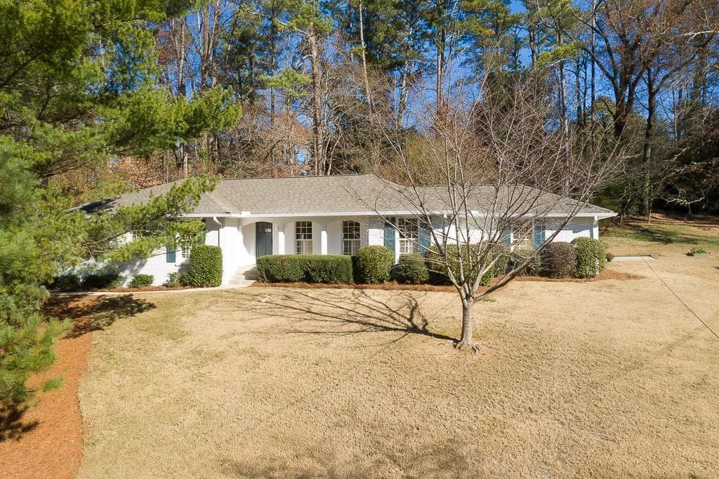 4855 Kendall Court, Sandy Springs, GA 30342 — most recent listing photo