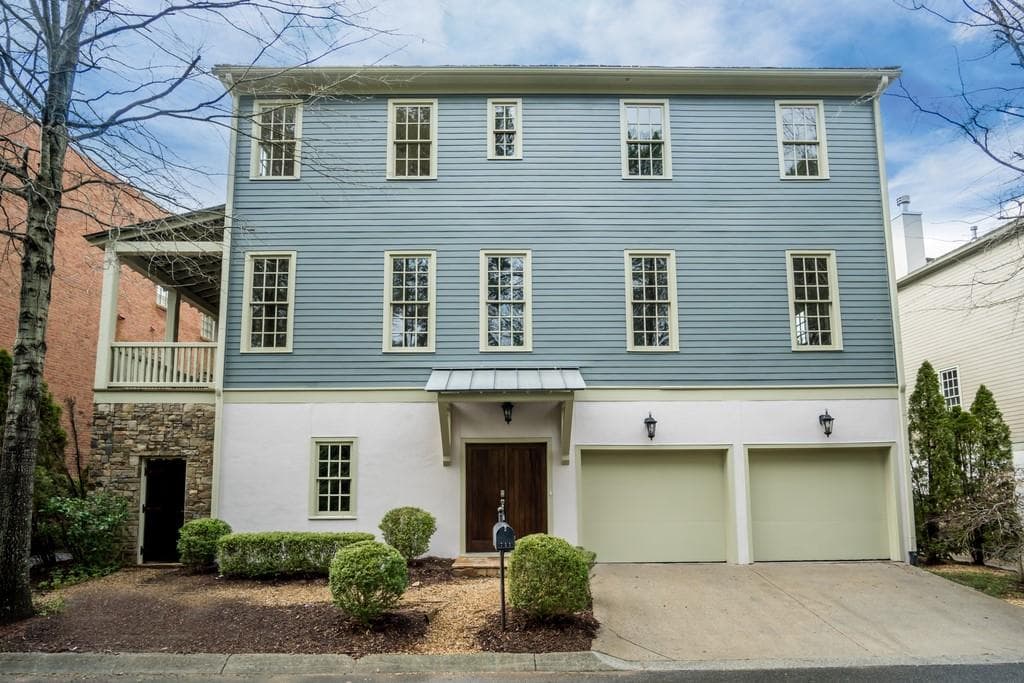 711 Hammond Drive, Woodstock, GA 30188 — most recent listing photo