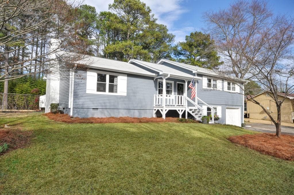 2026 Skyhawk Lane, Acworth, GA 30102 — most recent listing photo