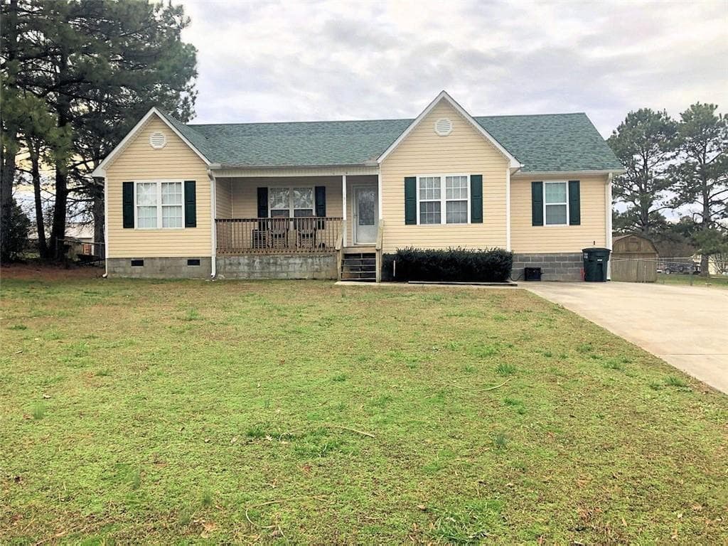 131 Sonora Drive, Calhoun, GA 30701 — most recent listing photo