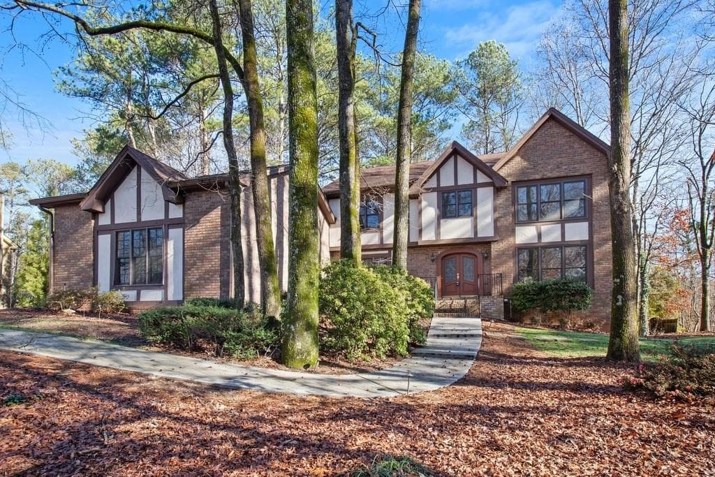 7501 Auden Trail, Sandy Springs, GA 30350 — most recent listing photo