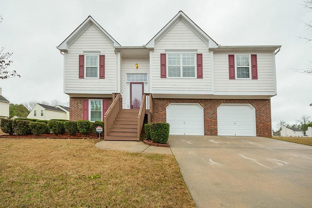 8545 LAKE MEADOW Drive, Union City, GA 30291 — most recent listing photo