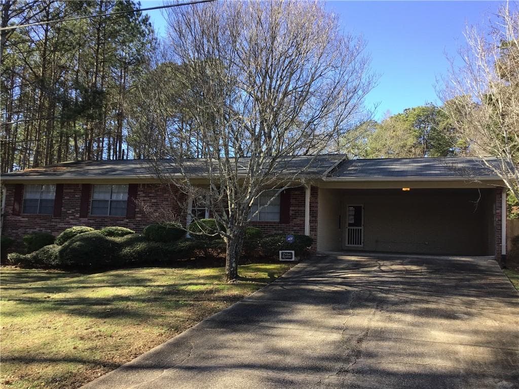3 bedroom, 2 bathroom, 1,334 sq ft single family residence sold at 3984 Wedgewood Drive, Douglasville, GA 30135
