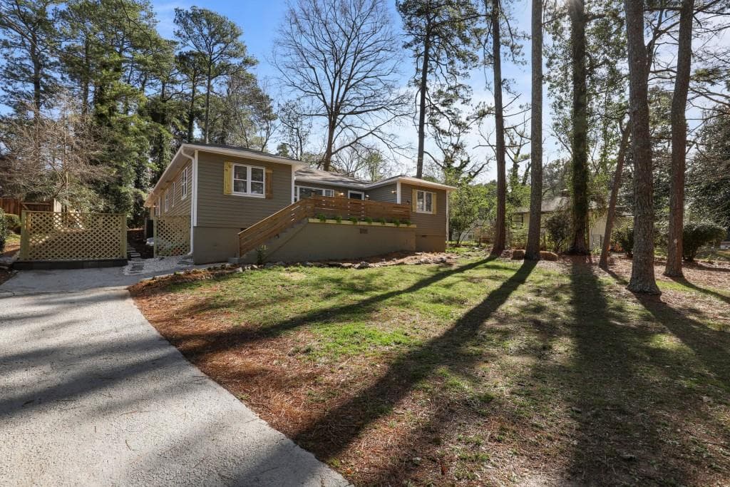 3 bedroom, 3 bathroom, 1,916 sq ft single family residence sold at 1304 Anchor Terrace, Atlanta, GA 30311