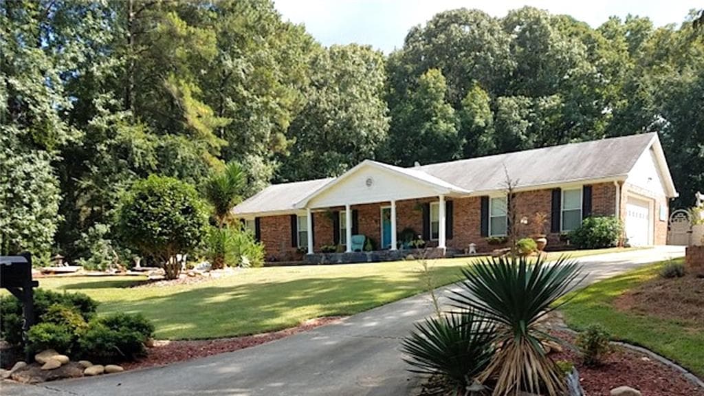 120 Aspen Way, Fayetteville, GA 30214 — most recent listing photo