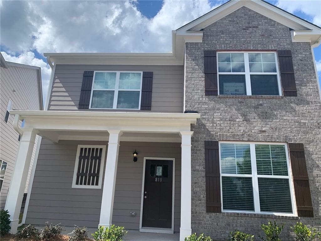 4 bedroom, 3 bathroom, 1,954 sq ft single family residence sold at 818 Regal Lane, Atlanta, GA 30331