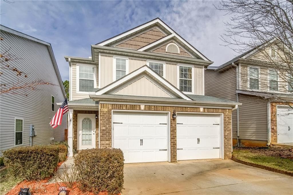 4 bedroom, 3 bathroom, 1,900 sq ft single family residence sold at 341 Hidden Creek Lane, Canton, GA 30114