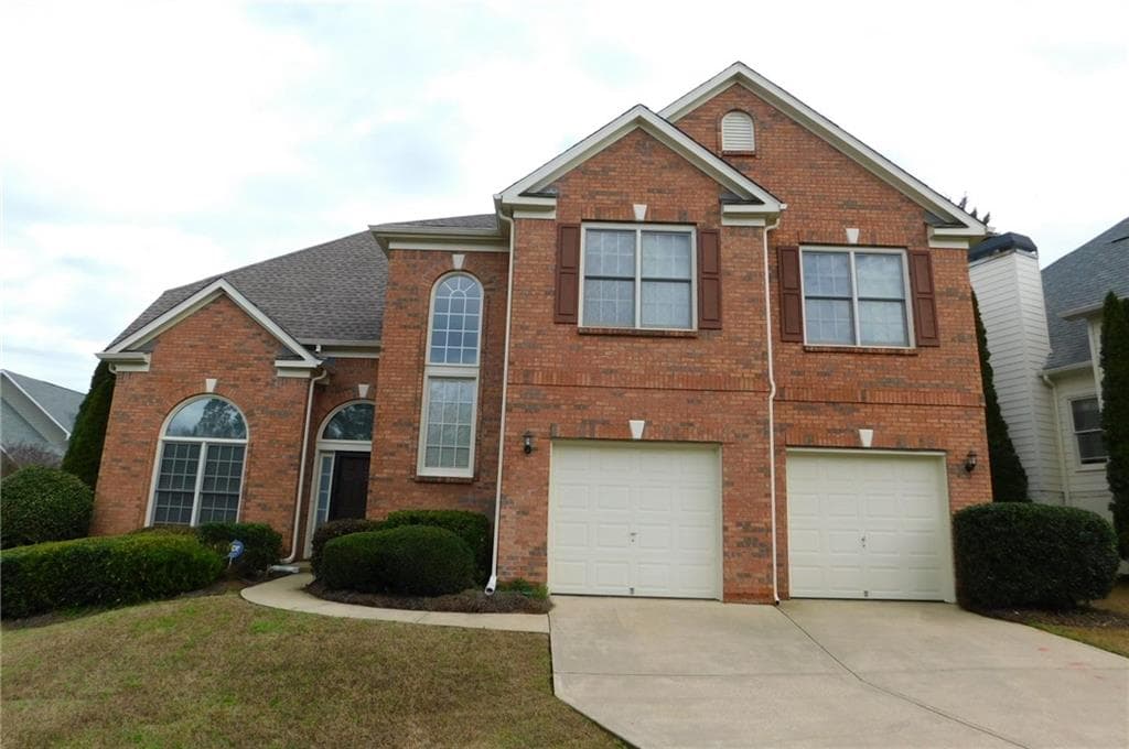 3 bedroom, 3 bathroom, 2,512 sq ft single family residence sold at 3371 Hunters Point Road, Smyrna, GA 30082