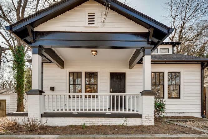 3 bedroom, 2 bathroom, 1,700 sq ft single family residence sold at 934 Hope Drive, Atlanta, GA 30310