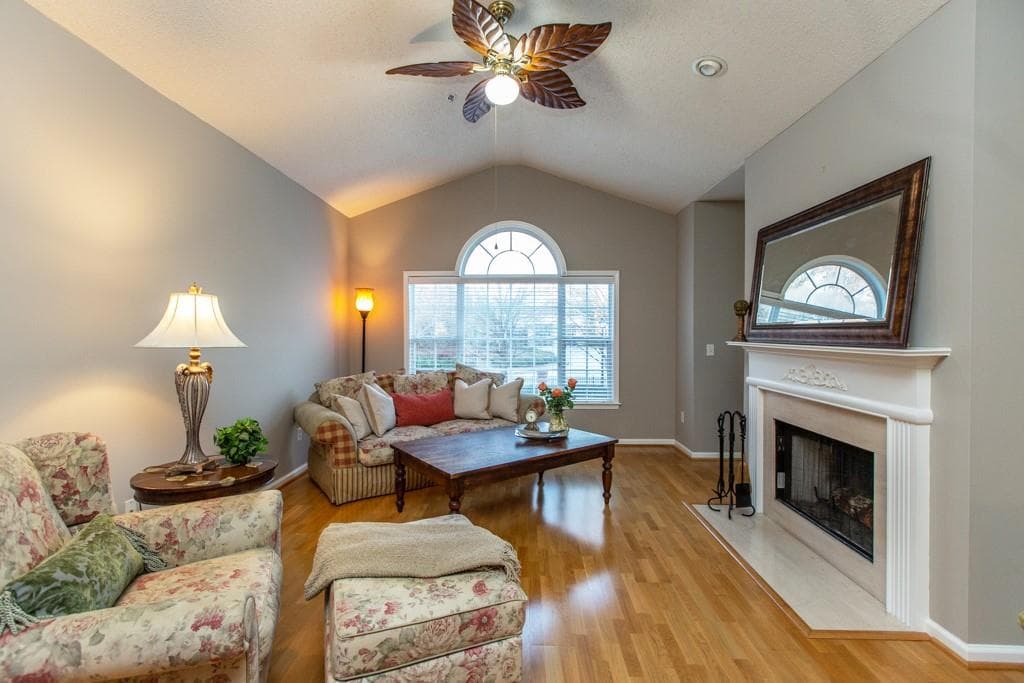 2 bedroom, 2 bathroom, 1,346 sq ft condominium sold at 8117 Woodland Lane, Alpharetta, GA 30009