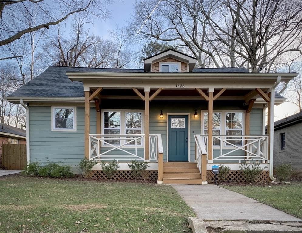 3 bedroom, 3 bathroom, 2,168 sq ft single family residence sold at 1528 Richland Road, Atlanta, GA 30311