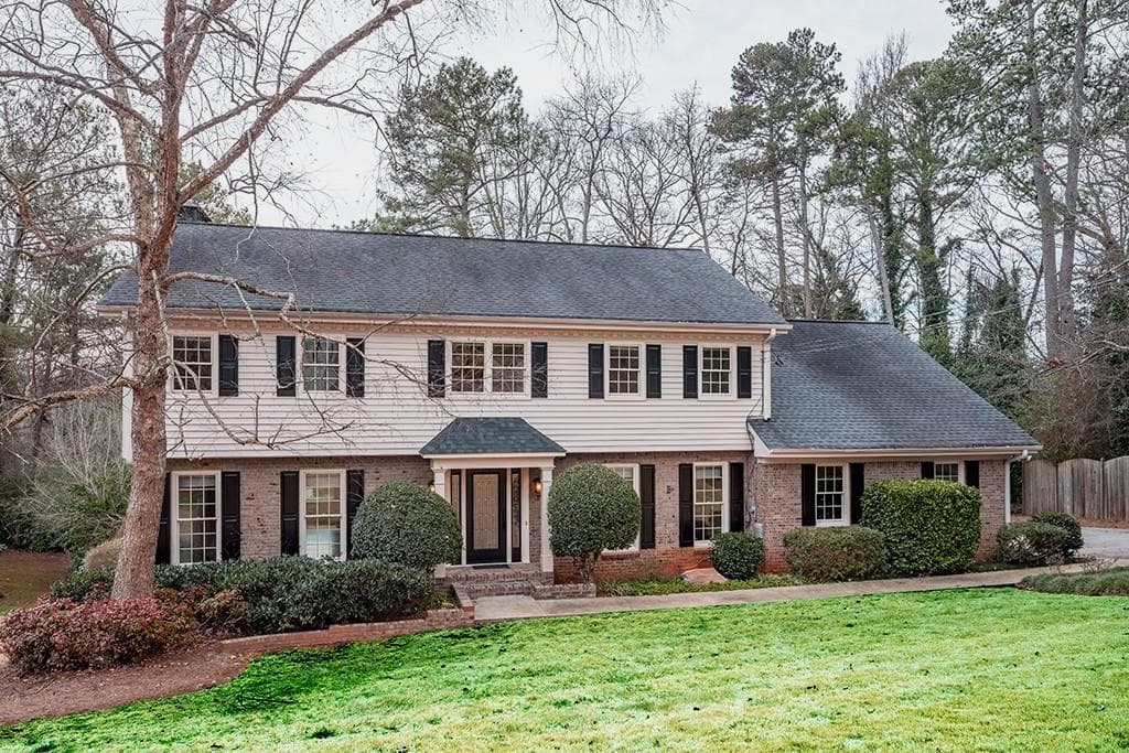 1101 Wynterhall Lane, Dunwoody, GA 30338 — most recent listing photo