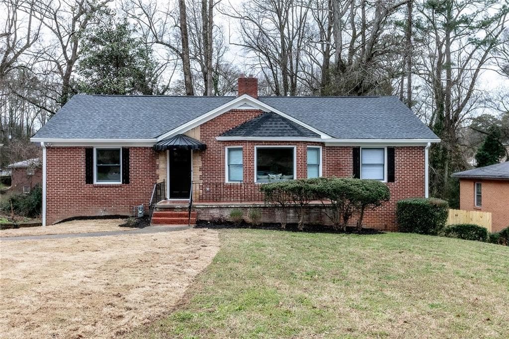 4 bedroom, 2 bathroom, 1,620 sq ft single family residence sold at 267 Chicamauga Avenue, Atlanta, GA 30314