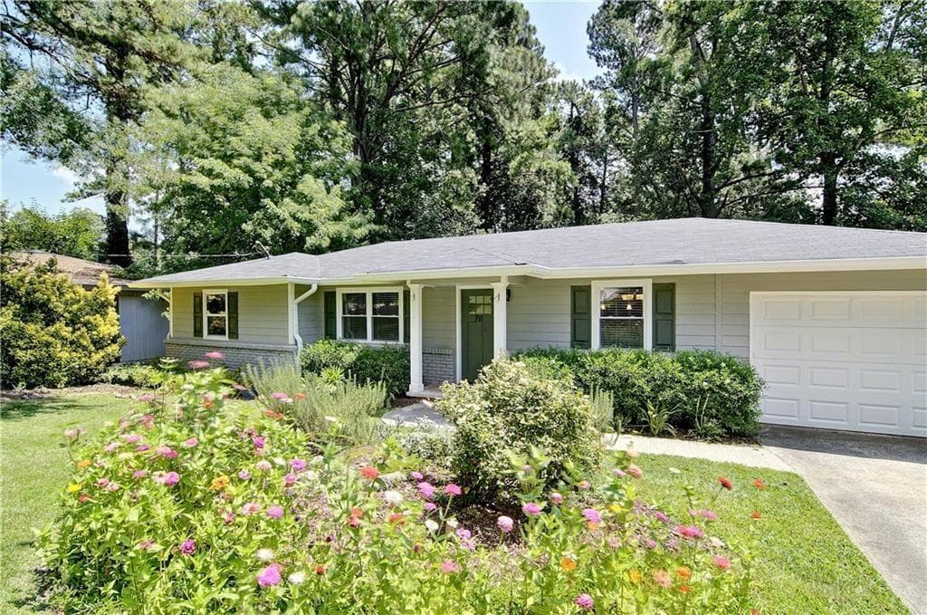 711 Stewart Circle, Marietta, GA 30064 — most recent listing photo