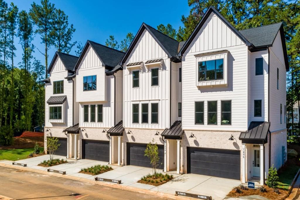 1496 Addison Place 33, Decatur, GA 30033 — most recent listing photo