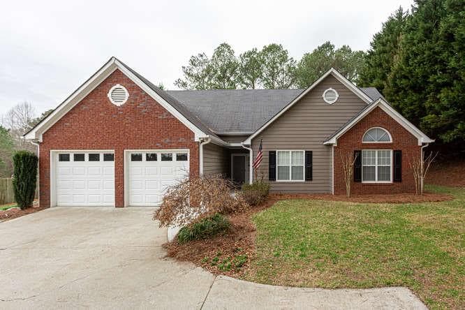 134 Laguna Springs Drive, Woodstock, GA 30188 — most recent listing photo