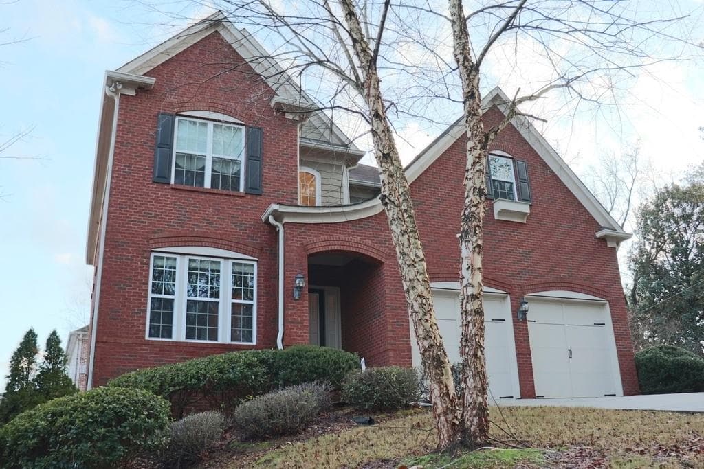 4 bedroom, 4 bathroom, 2,975 sq ft single family residence sold at 2174 Park Avenue, Smyrna, GA 30080